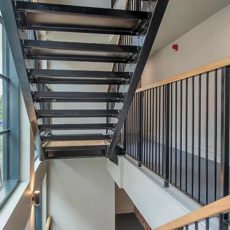 The Quadrant - The Botanical Daire