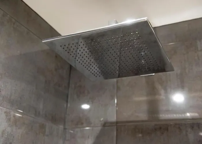 The Quadrant - The Botanical Apartment