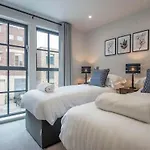 The Quadrant - The Botanical *