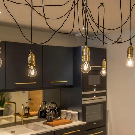 The Quadrant - The Botanical